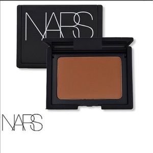 SOLD ‼️ 🎉 NARS Powder Foundation in Benares ✨